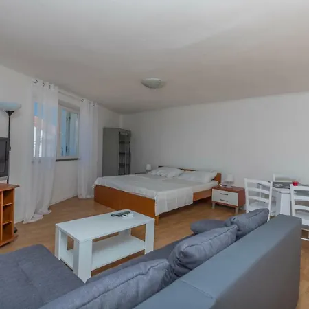 Apartment App Cor2 *
